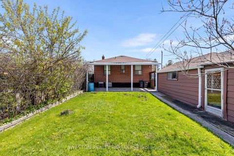 Photo 30 at 102 Cleta Drive, Kennedy Park, Toronto