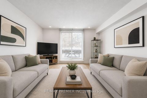Photo 5 at 17 - 55 Cedarcroft Boulevard, Branson, Toronto