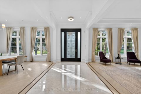 Photo 3 at 34 Greengate Road, Don Mills, Toronto