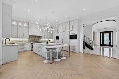 Photo 10 at 34 Greengate Road, Don Mills, Toronto