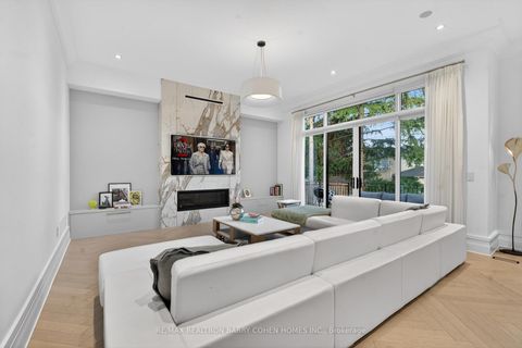 Photo 11 at 34 Greengate Road, Don Mills, Toronto