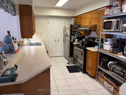 Photo 2 at 708 - 175 Bamburgh Circle, Steeles, Toronto