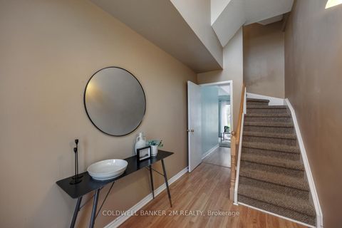 Photo 1 at 72 Parklane Circle, Bowmanville, Clarington