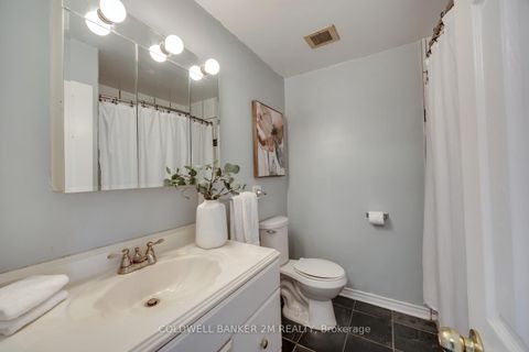 Photo 28 at 72 Parklane Circle, Bowmanville, Clarington