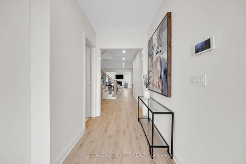 Photo 3 at 2215 Beckman Crescent, Kedron, Oshawa