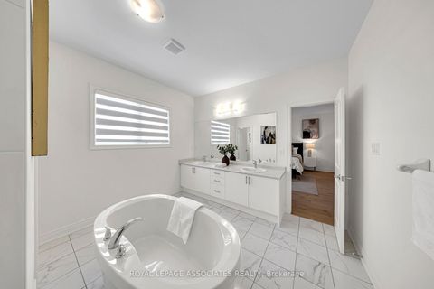 Photo 35 at 2215 Beckman Crescent, Kedron, Oshawa