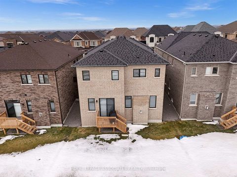 Photo 43 at 2215 Beckman Crescent, Kedron, Oshawa