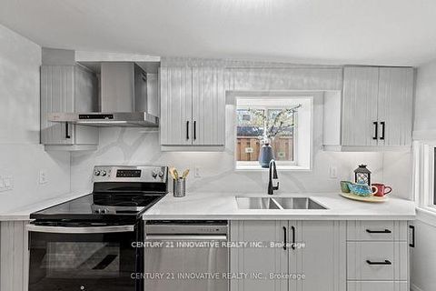Photo 21 at 280 Brock Avenue, Dufferin Grove, Toronto