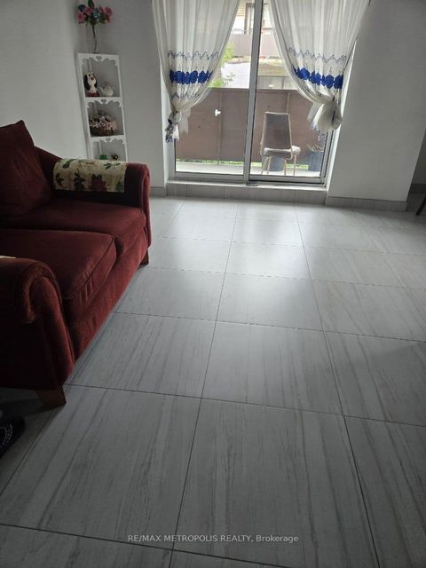 Photo 1 at 202 - 1445 Wilson Avenue, CFB, Toronto