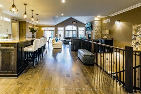 Photo 9 at 260 Sunnybrae Avenue, Stroud, Innisfil