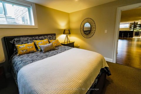 Photo 32 at 260 Sunnybrae Avenue, Stroud, Innisfil