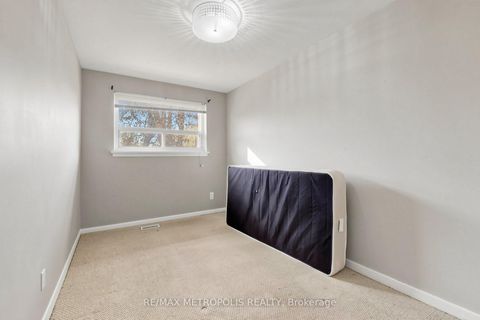 Photo 17 at 51 Greyabbey Trail, Guildwood, Toronto