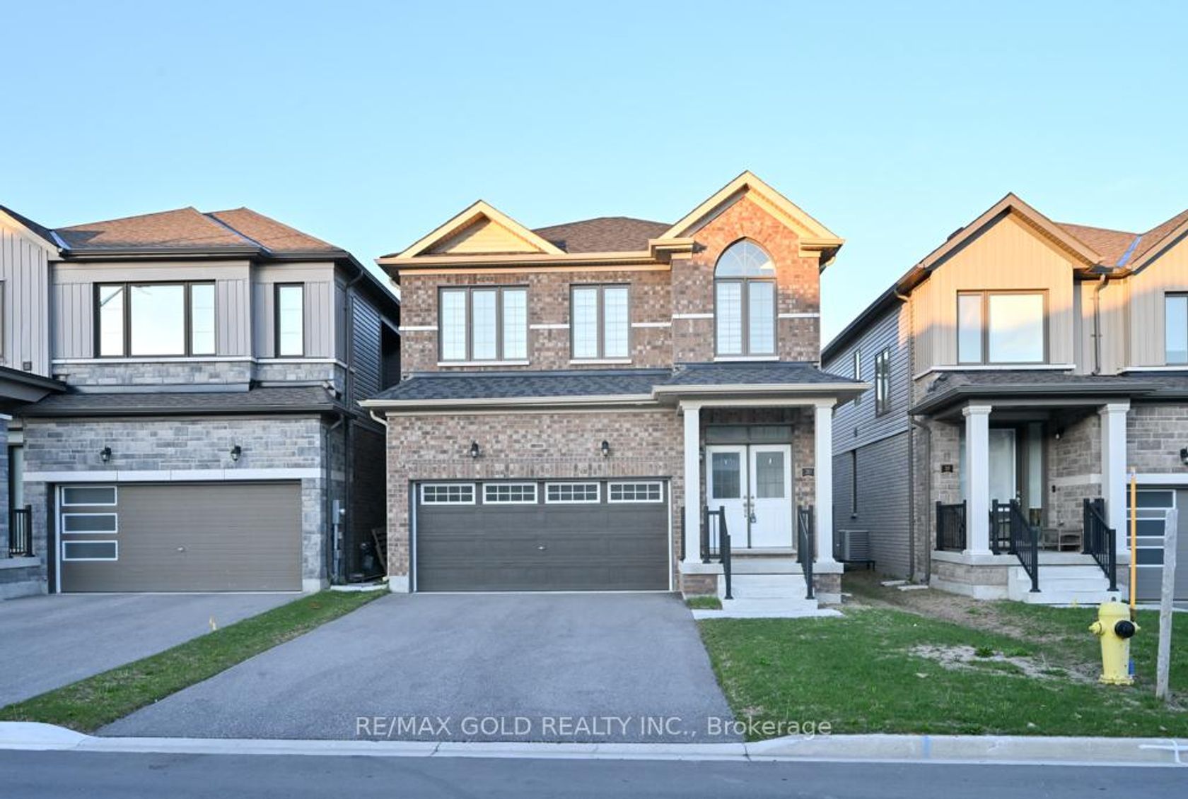 20 Tamworth Terrace, Rural Barrie Southeast, Barrie photo 0