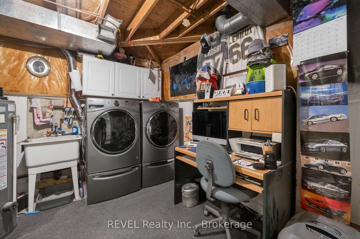 Photo 30 at 80 Dumfries Avenue, Heart Lake West, Brampton