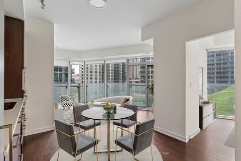 Photo 7 at 307 - 12 York Street, Waterfront Communities C1, Toronto