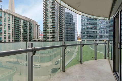 Photo 23 at 307 - 12 York Street, Waterfront Communities C1, Toronto