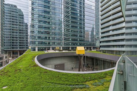 Photo 26 at 307 - 12 York Street, Waterfront Communities C1, Toronto