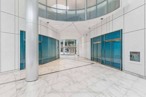 Photo 28 at 307 - 12 York Street, Waterfront Communities C1, Toronto