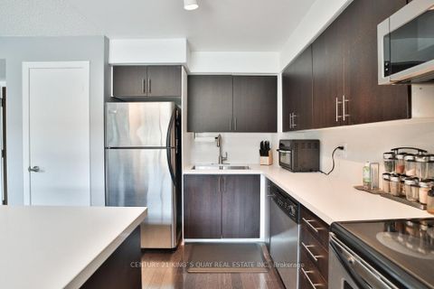 Photo 5 at 212 - 80 Western Battery Road, Niagara, Toronto
