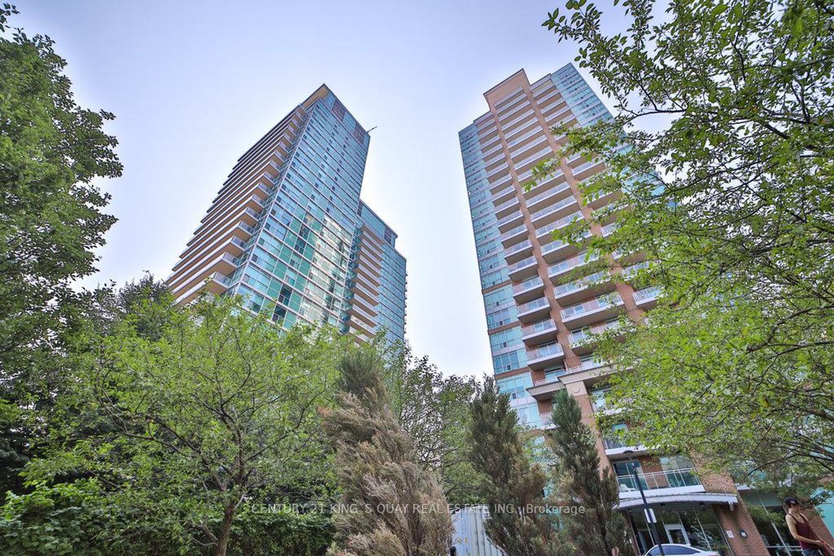 212 - 80 Western Battery Road, Niagara, Toronto 