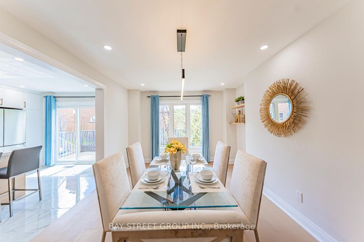 Photo 16 at 146 Cabinet Crescent, West Woodbridge, Vaughan