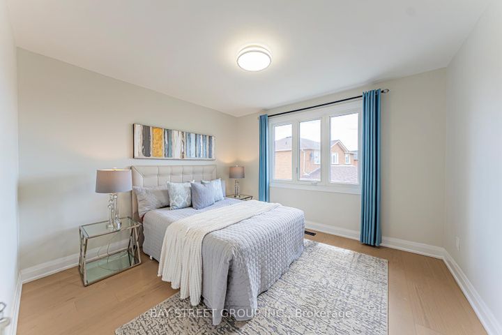 Photo 29 at 146 Cabinet Crescent, West Woodbridge, Vaughan