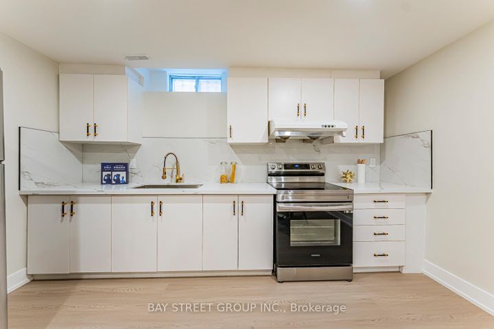 Photo 41 at 146 Cabinet Crescent, West Woodbridge, Vaughan