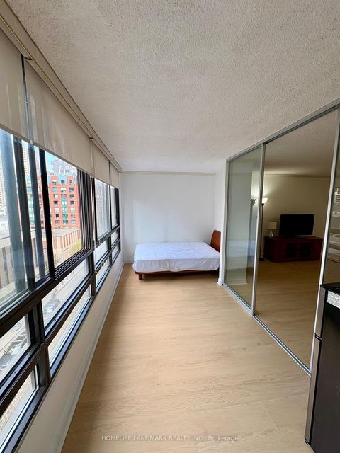 Photo 3 at 704 - 77 Carlton Street, Yonge Corridor, Toronto