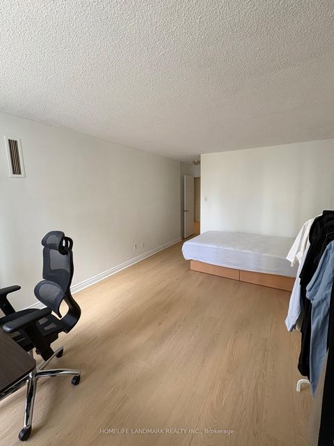 Photo 10 at 704 - 77 Carlton Street, Yonge Corridor, Toronto