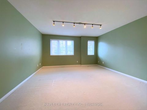 Photo 12 at 623 Grandview Way, Willowdale East, Toronto