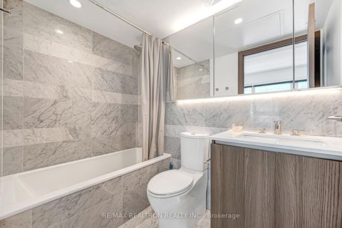 Photo 28 at 811 - 19 Bathurst Street, Waterfront Communities C1, Toronto