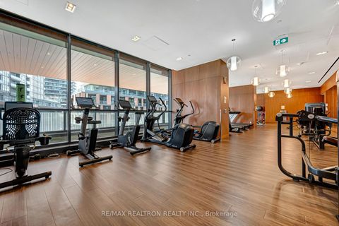 Photo 36 at 811 - 19 Bathurst Street, Waterfront Communities C1, Toronto