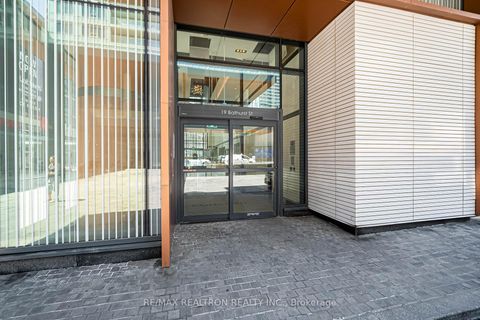 Photo 43 at 811 - 19 Bathurst Street, Waterfront Communities C1, Toronto