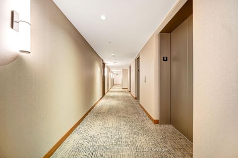Photo 46 at 811 - 19 Bathurst Street, Waterfront Communities C1, Toronto