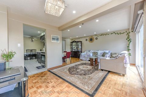 Photo 12 at 3280 Clara Drive, Malton, Mississauga