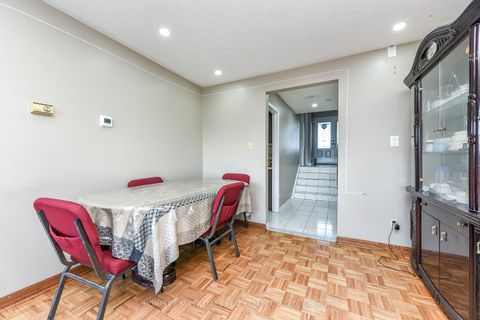 Photo 15 at 3280 Clara Drive, Malton, Mississauga