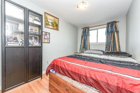 Photo 16 at 3280 Clara Drive, Malton, Mississauga