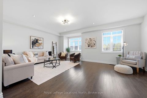 Photo 20 at 118 Puccini Drive, Oak Ridges, Richmond Hill