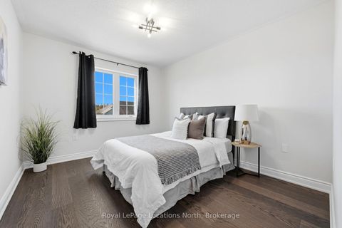 Photo 33 at 118 Puccini Drive, Oak Ridges, Richmond Hill