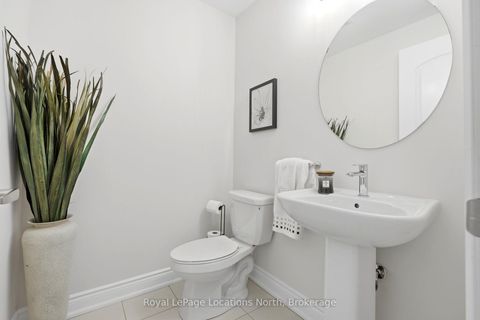 Photo 38 at 118 Puccini Drive, Oak Ridges, Richmond Hill