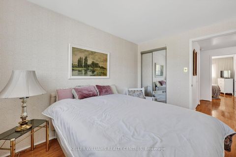 Photo 22 at 13 Laurentide Avenue, Aurora Heights, Aurora