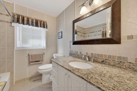 Photo 23 at 13 Laurentide Avenue, Aurora Heights, Aurora