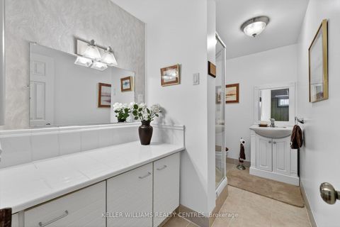 Photo 26 at 13 Laurentide Avenue, Aurora Heights, Aurora