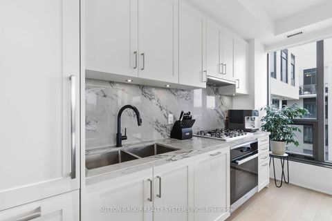 Photo 2 at GPH26 - 280 Howland Avenue, Annex, Toronto