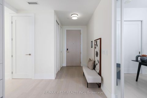 Photo 4 at GPH2 - 480 Front Street W, Waterfront Communities C1, Toronto