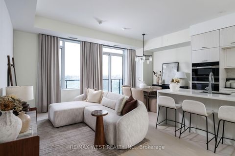 Photo 5 at GPH2 - 480 Front Street W, Waterfront Communities C1, Toronto
