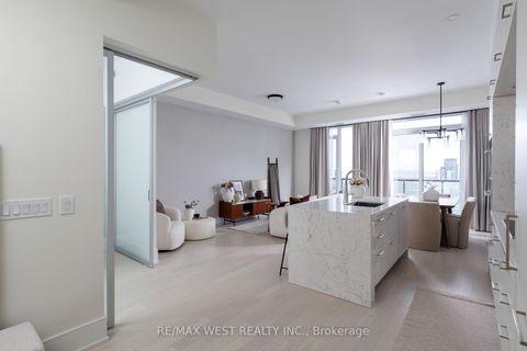 Photo 6 at GPH2 - 480 Front Street W, Waterfront Communities C1, Toronto
