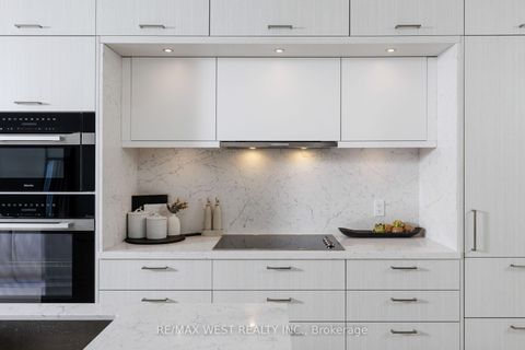 Photo 10 at GPH2 - 480 Front Street W, Waterfront Communities C1, Toronto