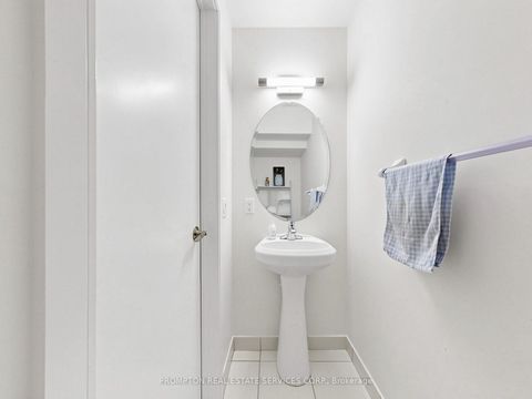 Photo 16 at 3 - 330 Village Green Square, Malvern West, Toronto