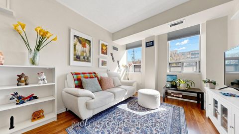 Photo 3 at 107 - 7398 Yonge Street, Yorkhill, Vaughan